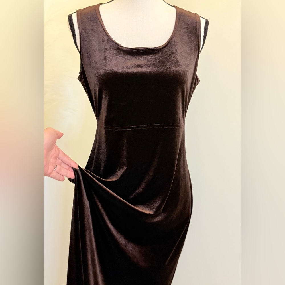 🌾 Rich Chocolate Brown Velvet Rabbit Rabbit Rabbit Maxi Dress - Picture 2 of 9
